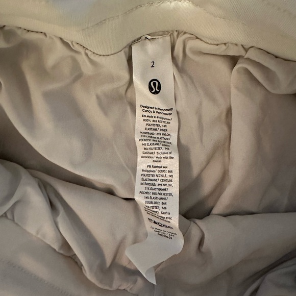 Lululemon Swift Mid-rise Wide leg Pants Bone Size 2 - Picture 7 of 7